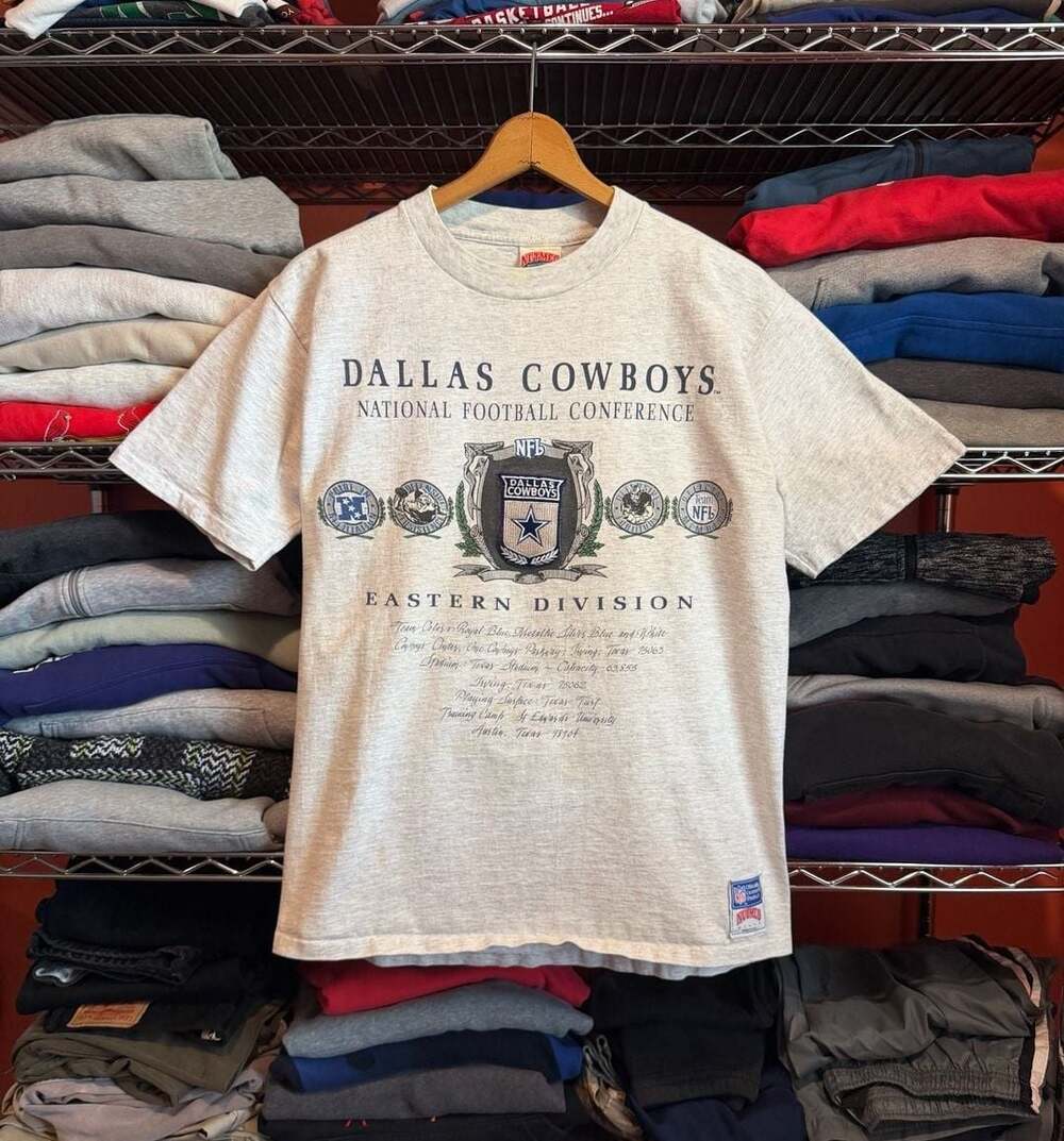 Vintage 90s Nutmeg Dallas Cowboys NFC Eastern Division T-Shirt Grey Made in USA